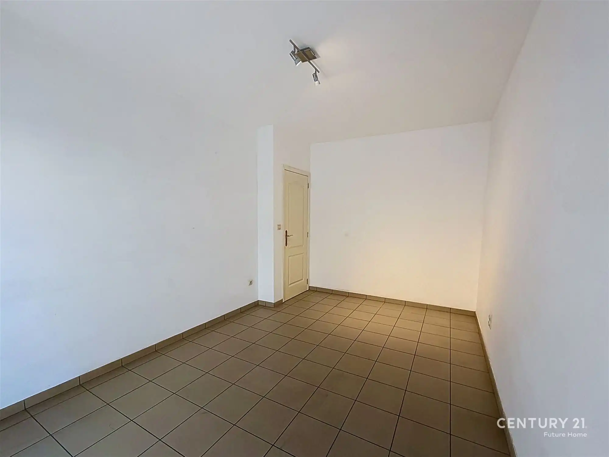 Gelijkvloers appartement met overdekt terras en tuin! foto 9