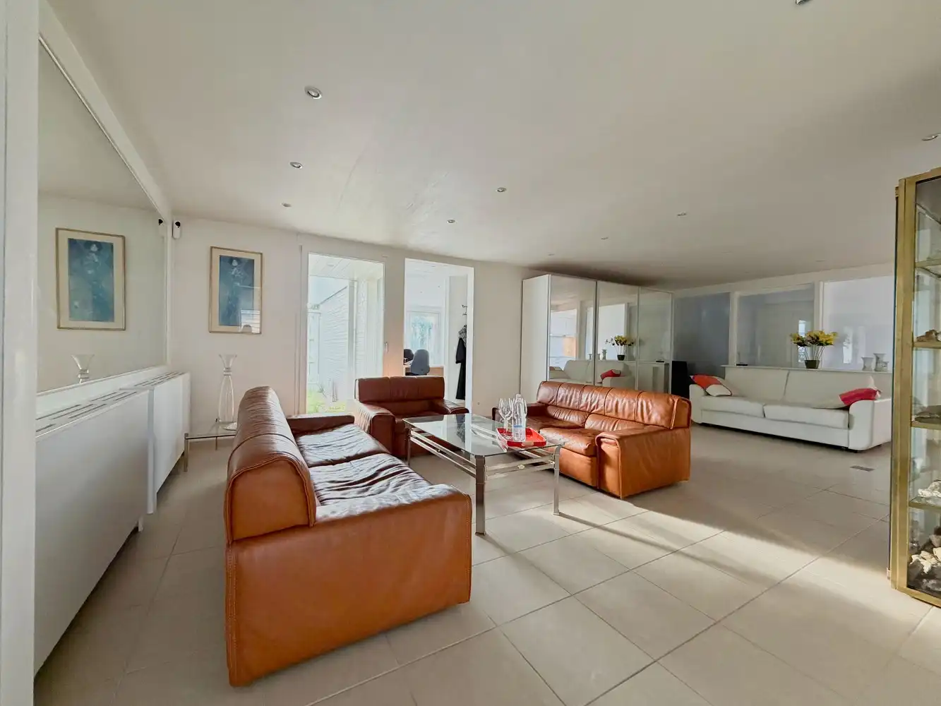 Uitzonderlijk ruime villa (450 m²) met enorm potentieel in Torhout! foto 6