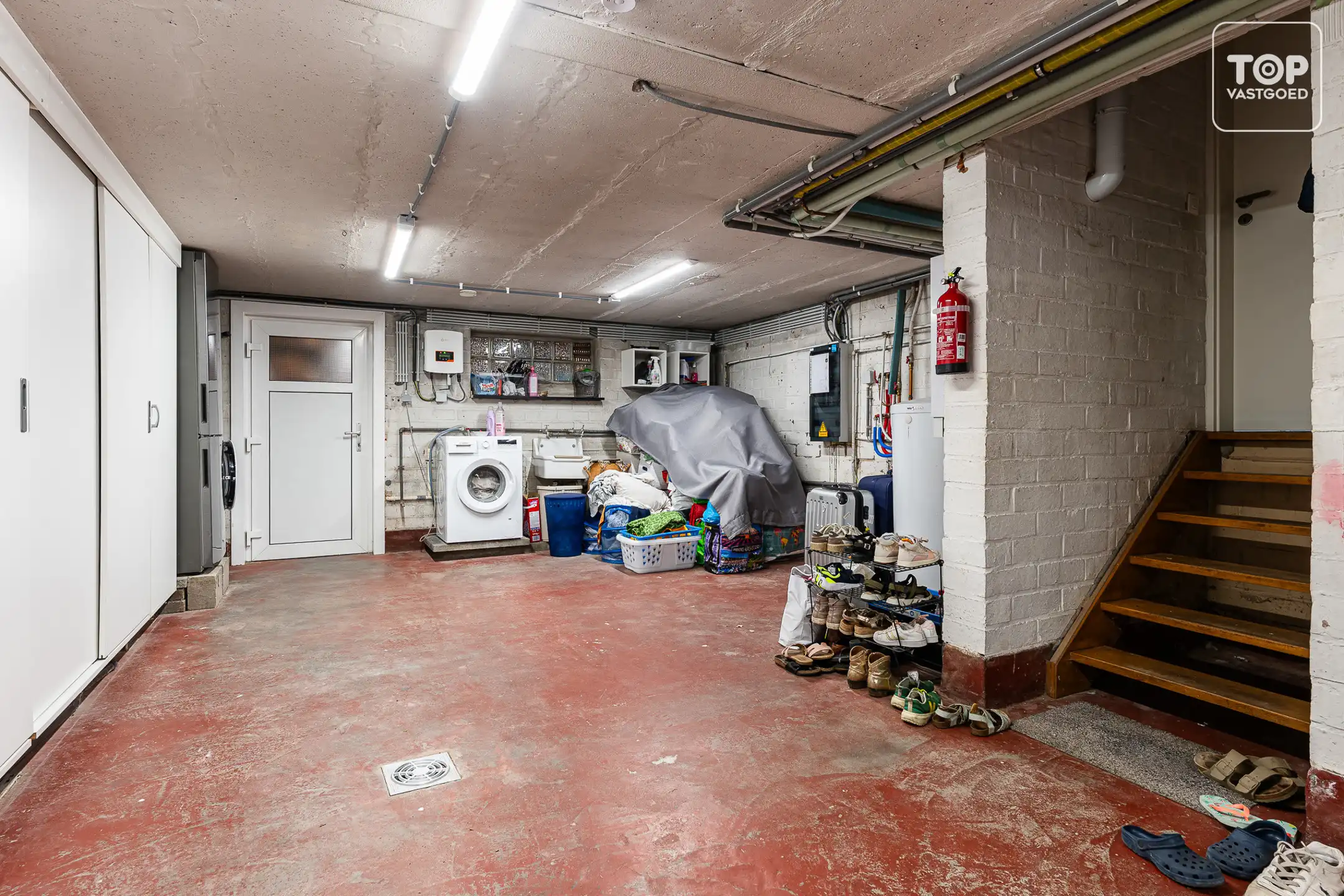 Gerenoveerde woning in een rustige buurt foto 18