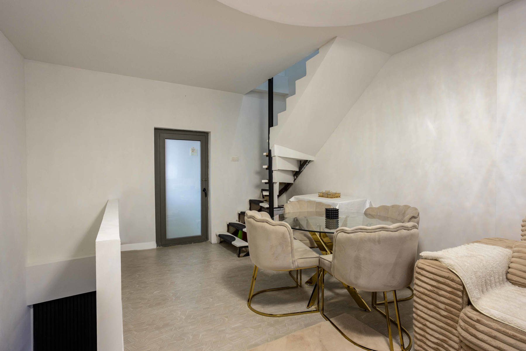 Te koop: Instapklare woning nabij stadscentrum foto 17