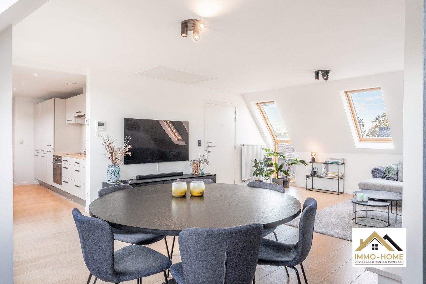 Prachtig duplex-appartement met 3 slaapkamers! foto 4