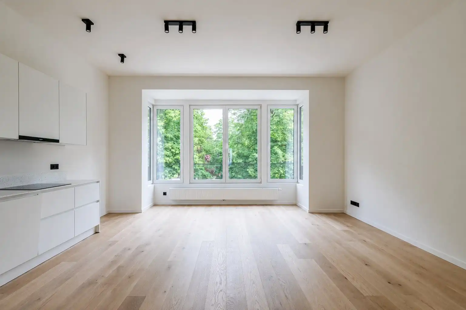 Gunstig gelegen 2 slaapkamerappartement met terras  nabij het Zuidpark foto 3