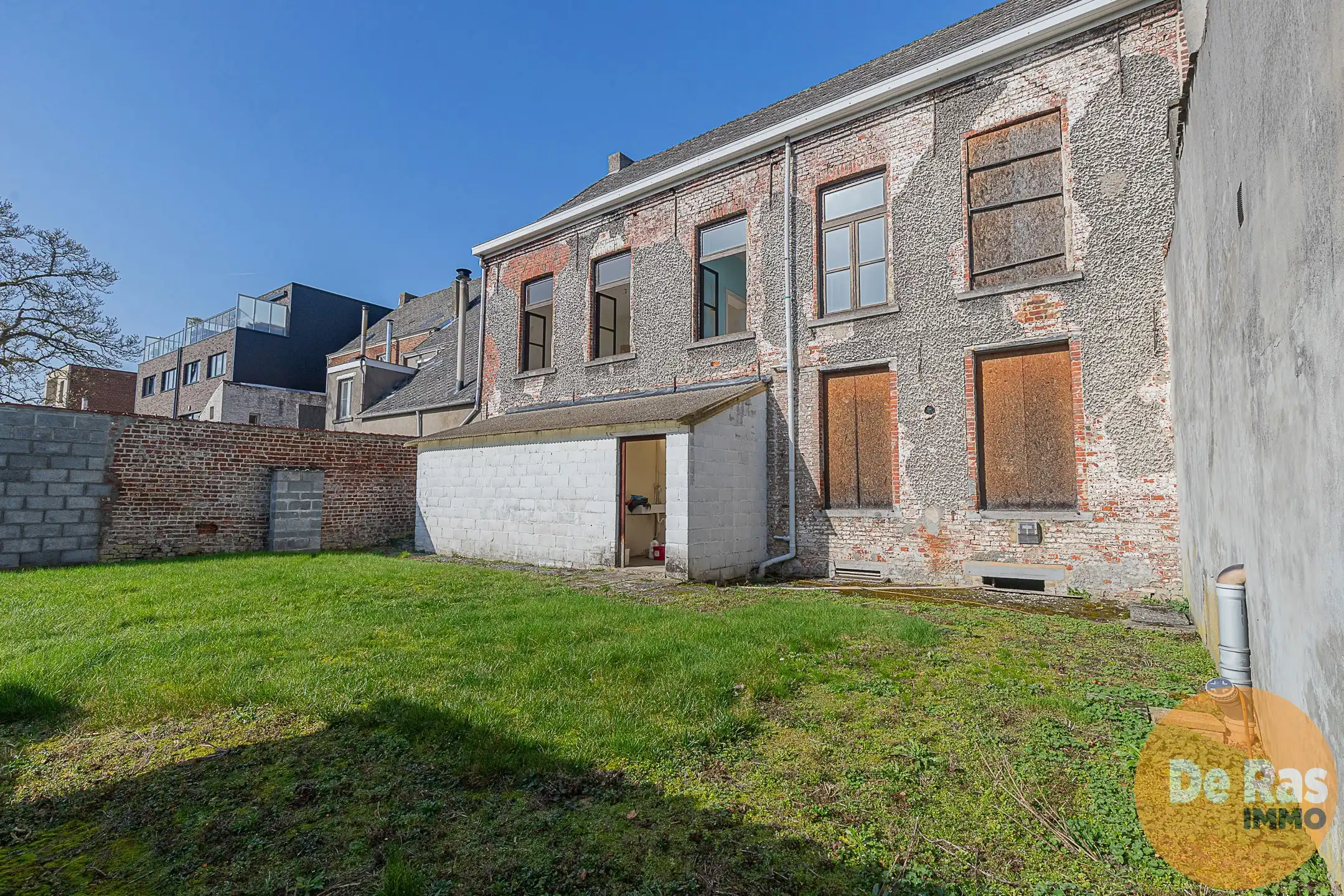 NIEUWERKERKEN - BURGERHUIS MET GROTE TUIN foto 28