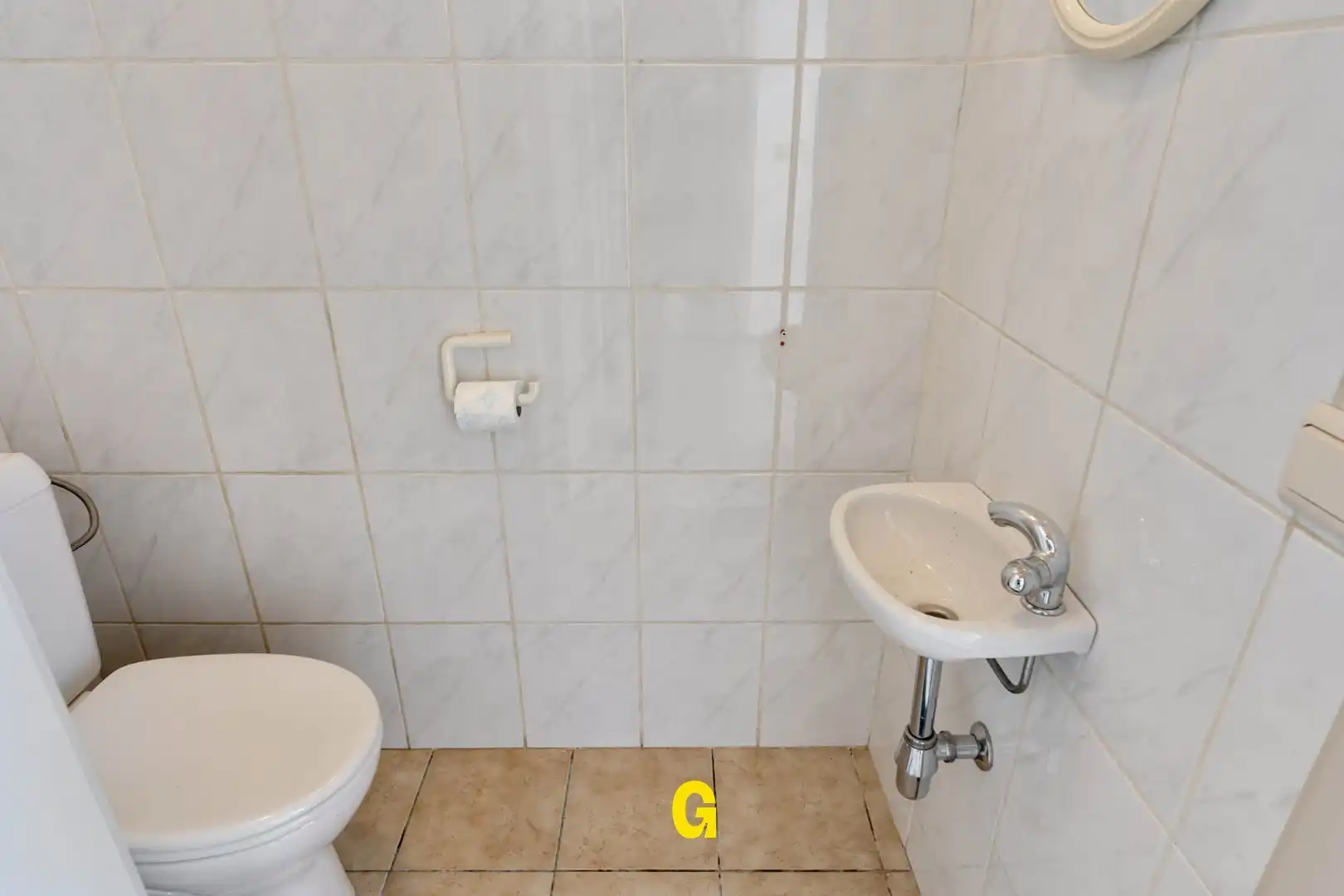 Degelijk gerenoveerde woning met 3 slaapkamers en leuk stadstuintje op 2a10ca, vlak bij het centrum foto 11