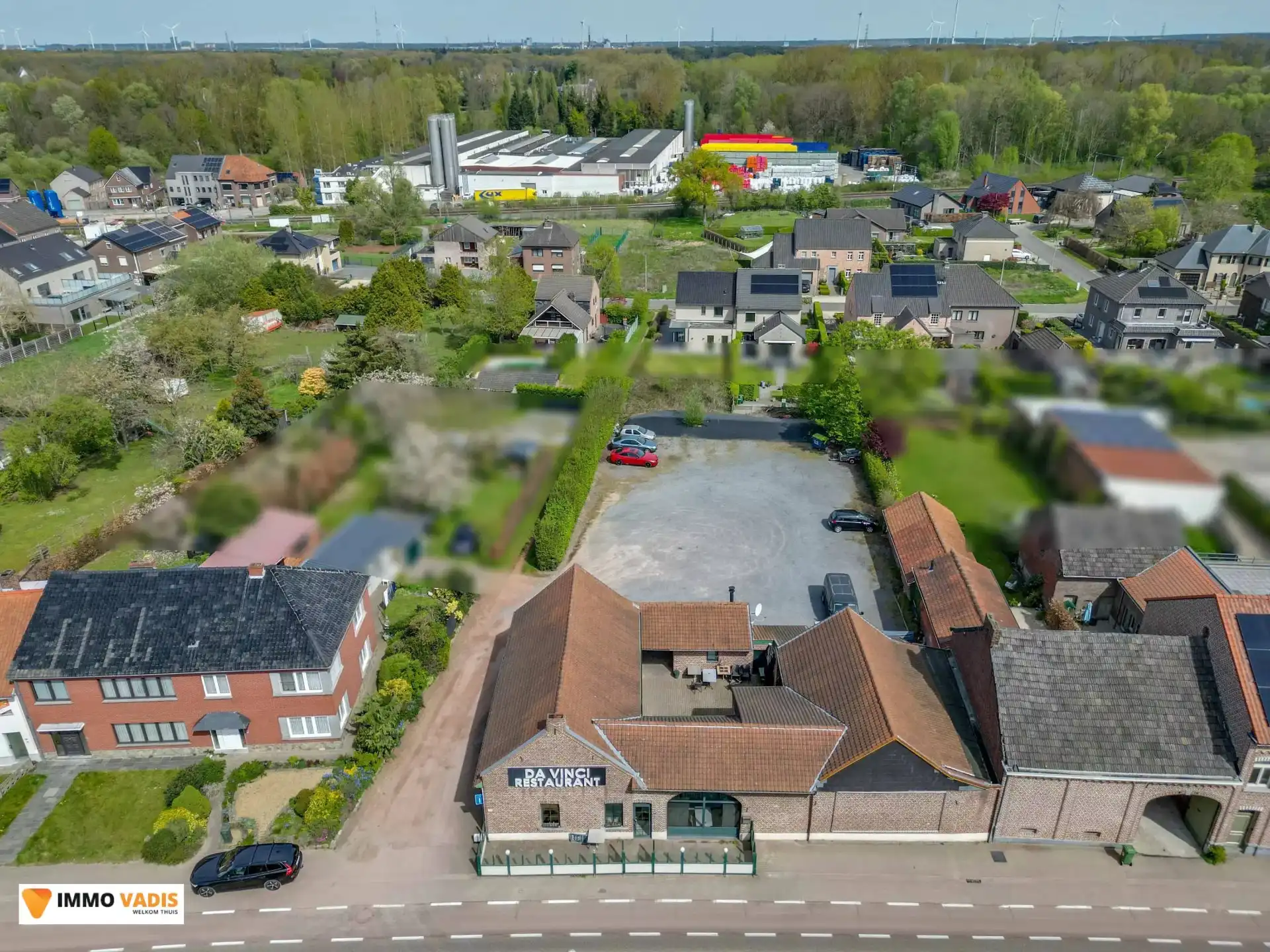 Handelshuis met commerciële topligging in Bilzen foto 19