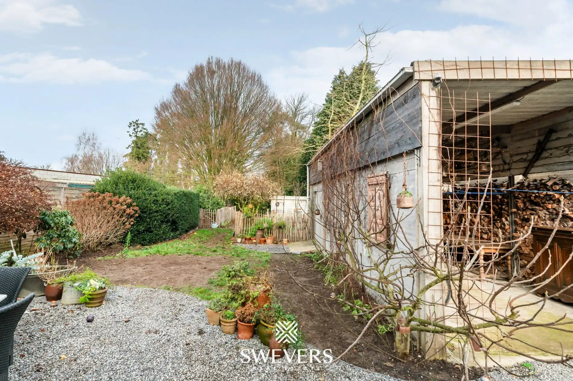 Instapklare gezinswoning met verrassend veel ruimte en een uitstekende ligging te Beringen foto 27