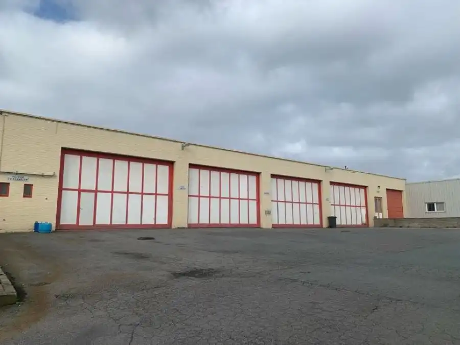 Chaussée d'Ath 244, 7850 Edingen foto {{pictureIndex}}