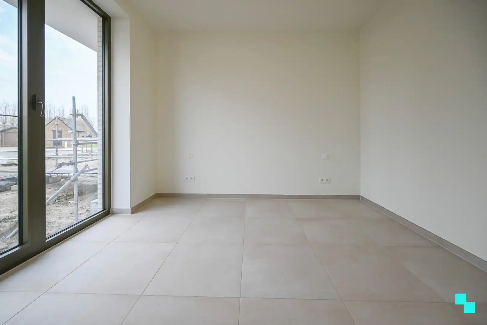 Gelijkvloers tweeslaapkamerappartement met riant terras te Ingelmunster foto 18