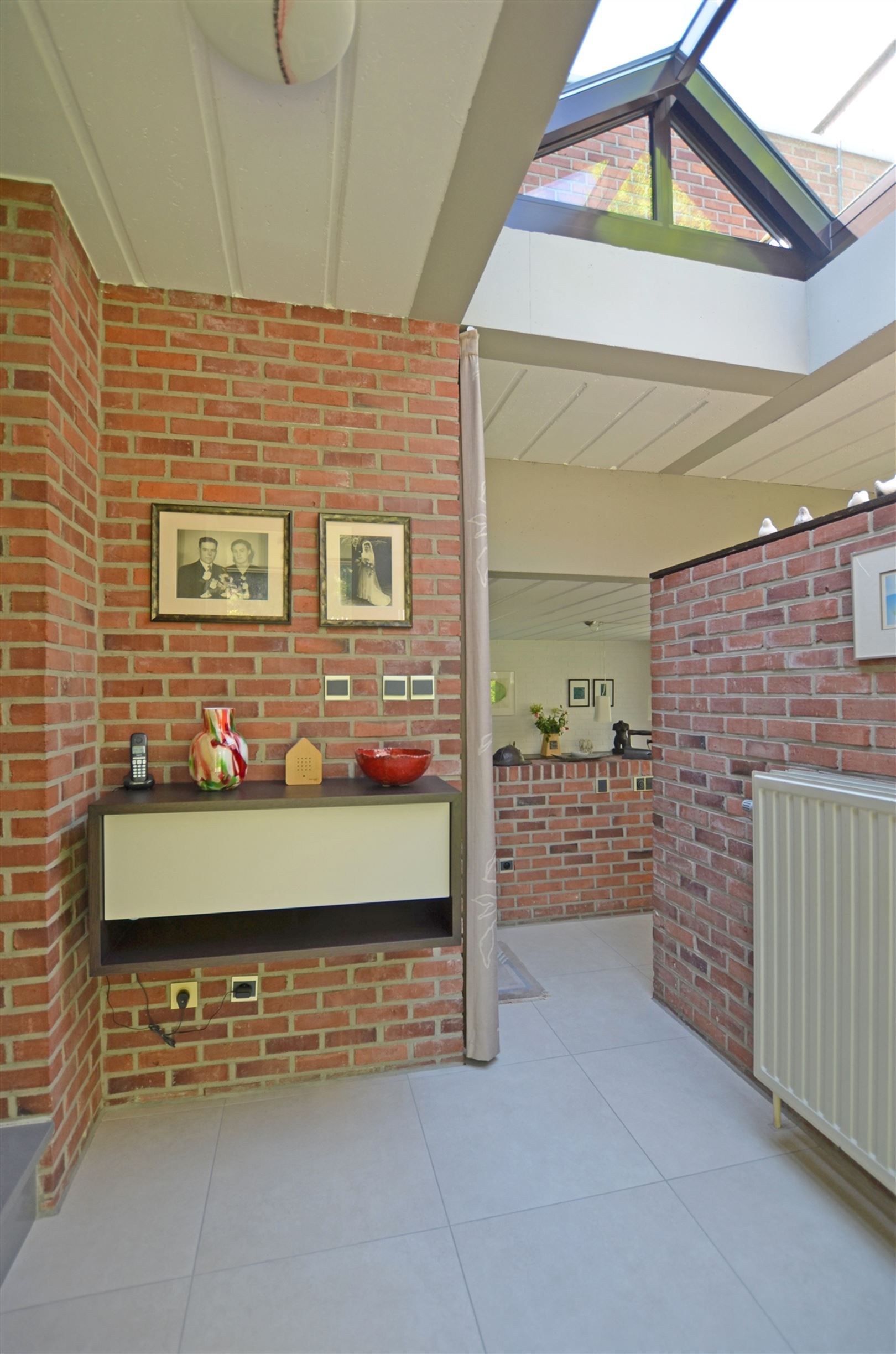 Gerenoveerde gezinswoning met groen zicht foto 11
