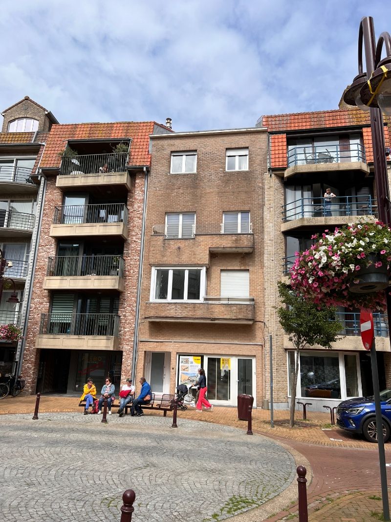 Ruim appartement met 1 slaapkamer, centraal in centrum Wenduine foto 14