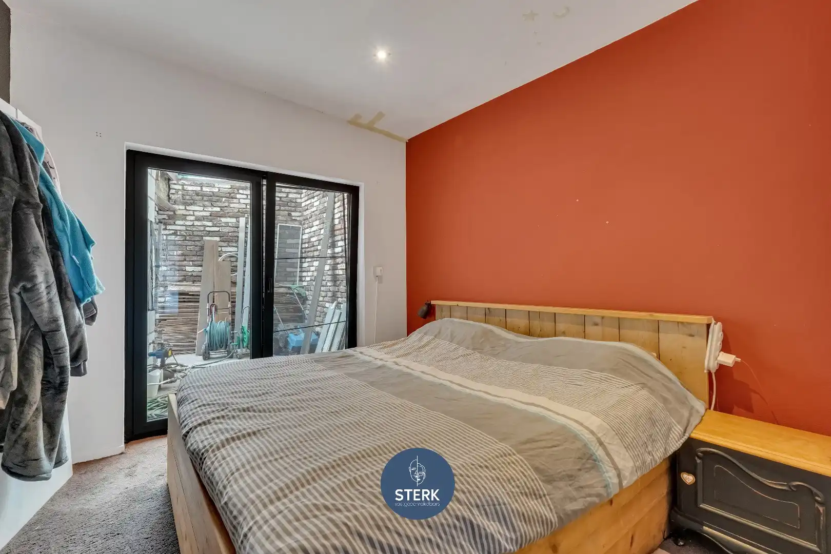 VEELZIJDIGE WONING MET HANDELSRUIMTE (448 m²) OP EEN ZICHTLOCATIE TE REKEM !  foto 12