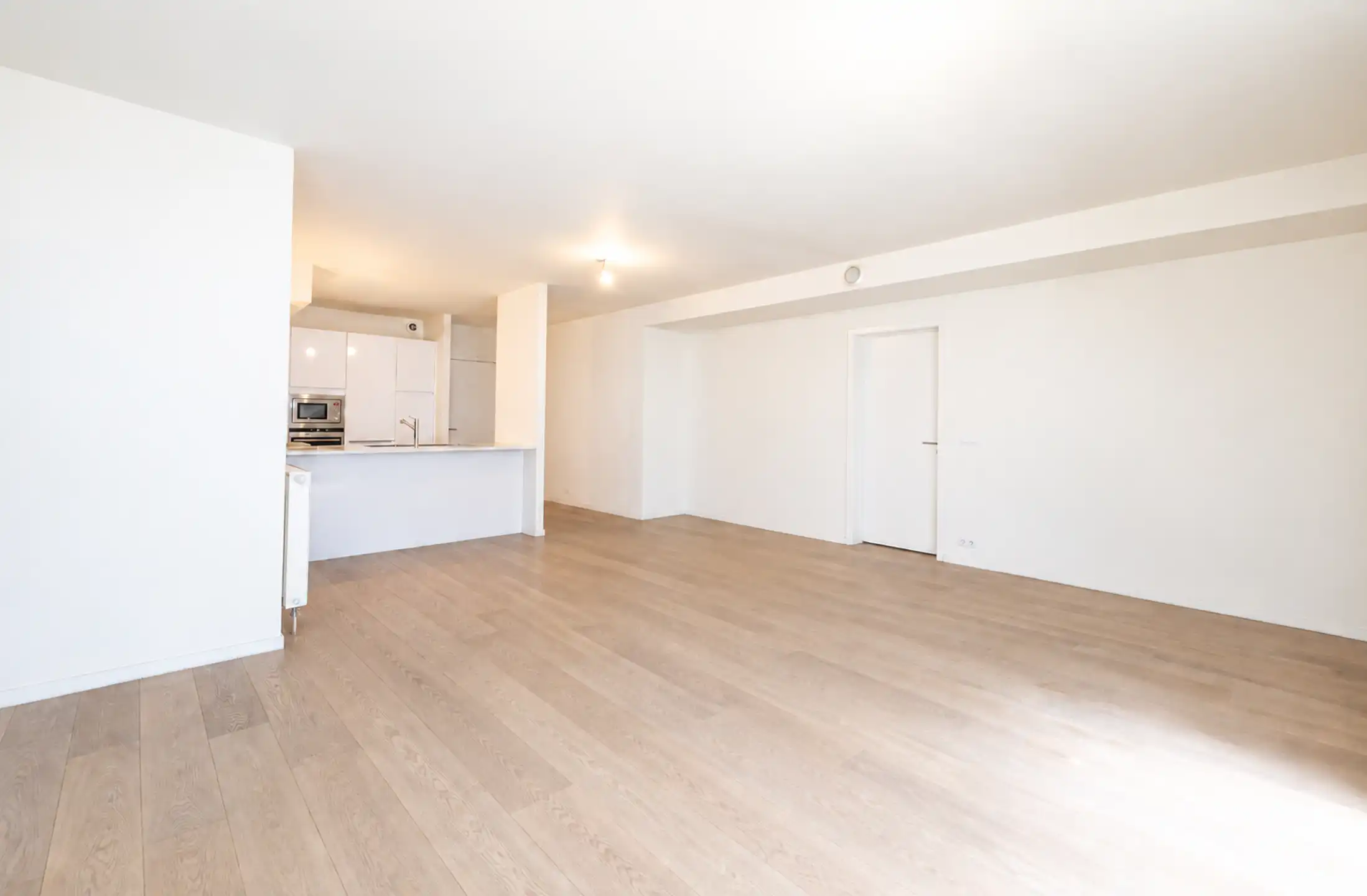 Up-Site Tower, licht appartement met 3 slaapkamers foto 2