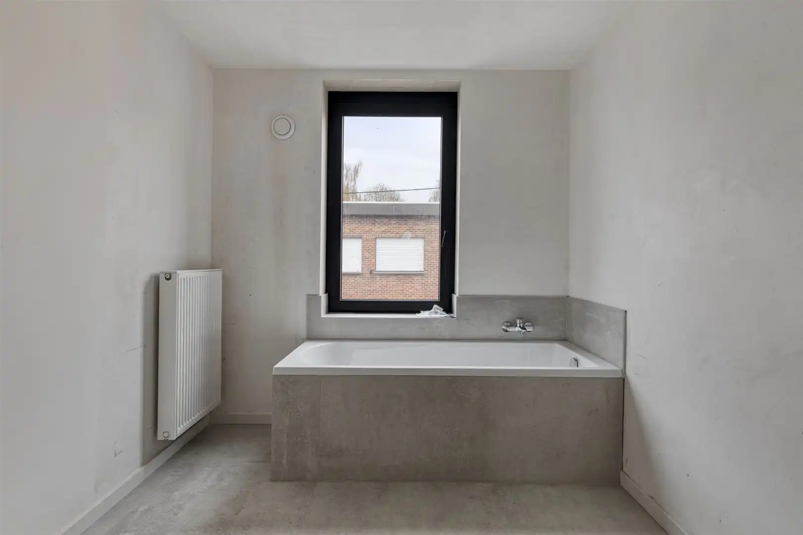 Rustig gelegen nieuwbouw woning met zonnige tuin en 4 slaapkamers. foto 11