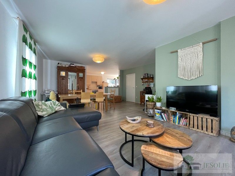 Ruim appartement met 3 slaapkamers op centrale locatie foto 2
