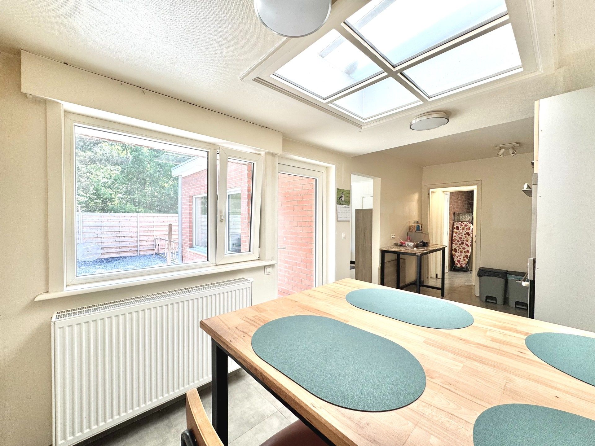 LANDELIJK GELEGEN HALFOPEN WONING foto 11