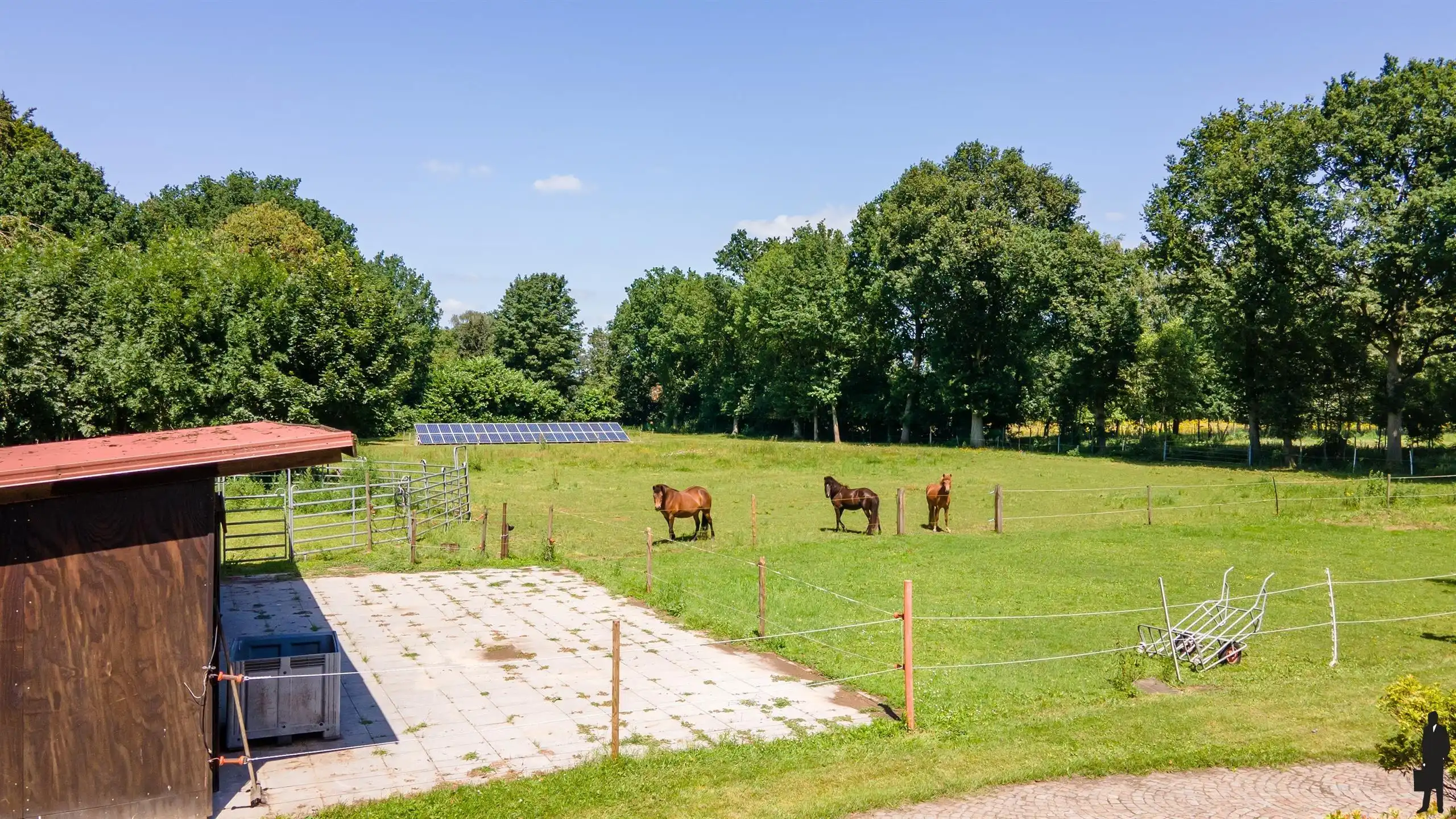 Luxe kangoeroe-villa te Sint-Job met paardenacc. op ca. 1,2 HA! foto 78