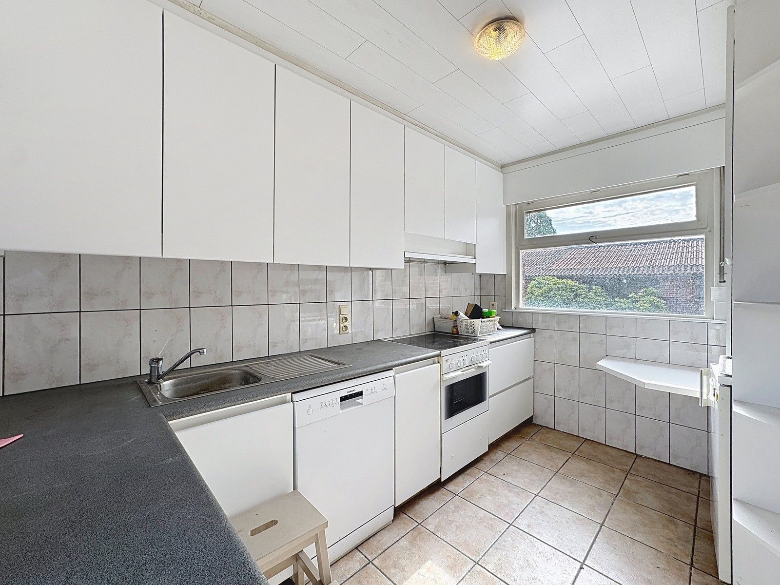 Te renoveren hoeve op crica 1 ha op GOEIE ligging! foto 19