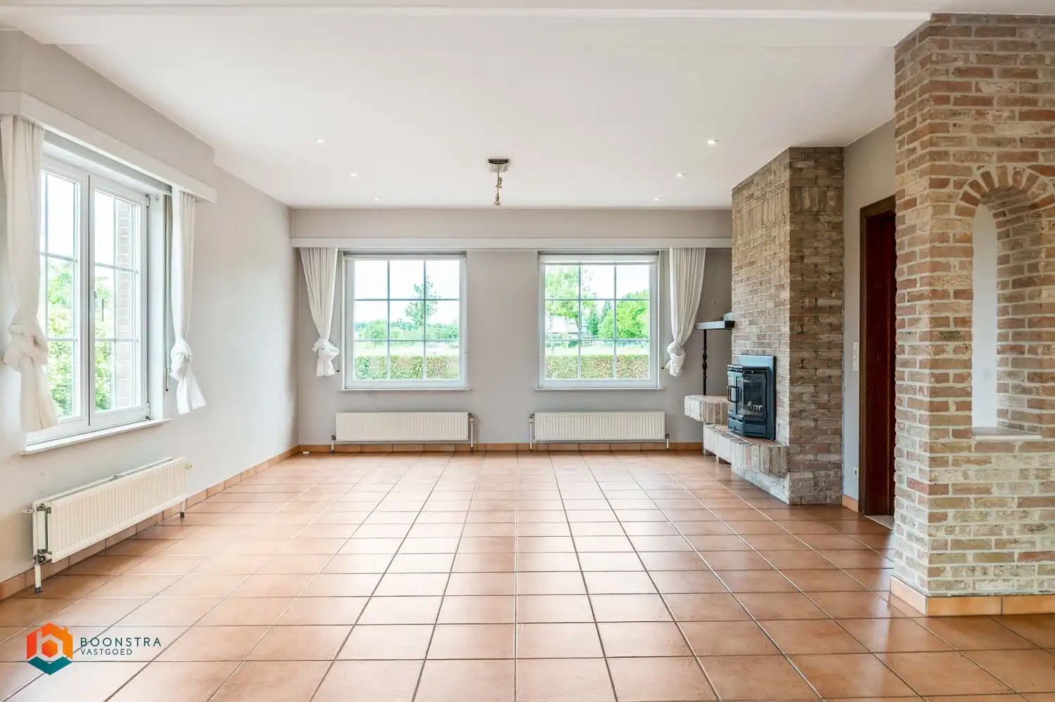 Woning met 4 slpkrs en tuin foto 5