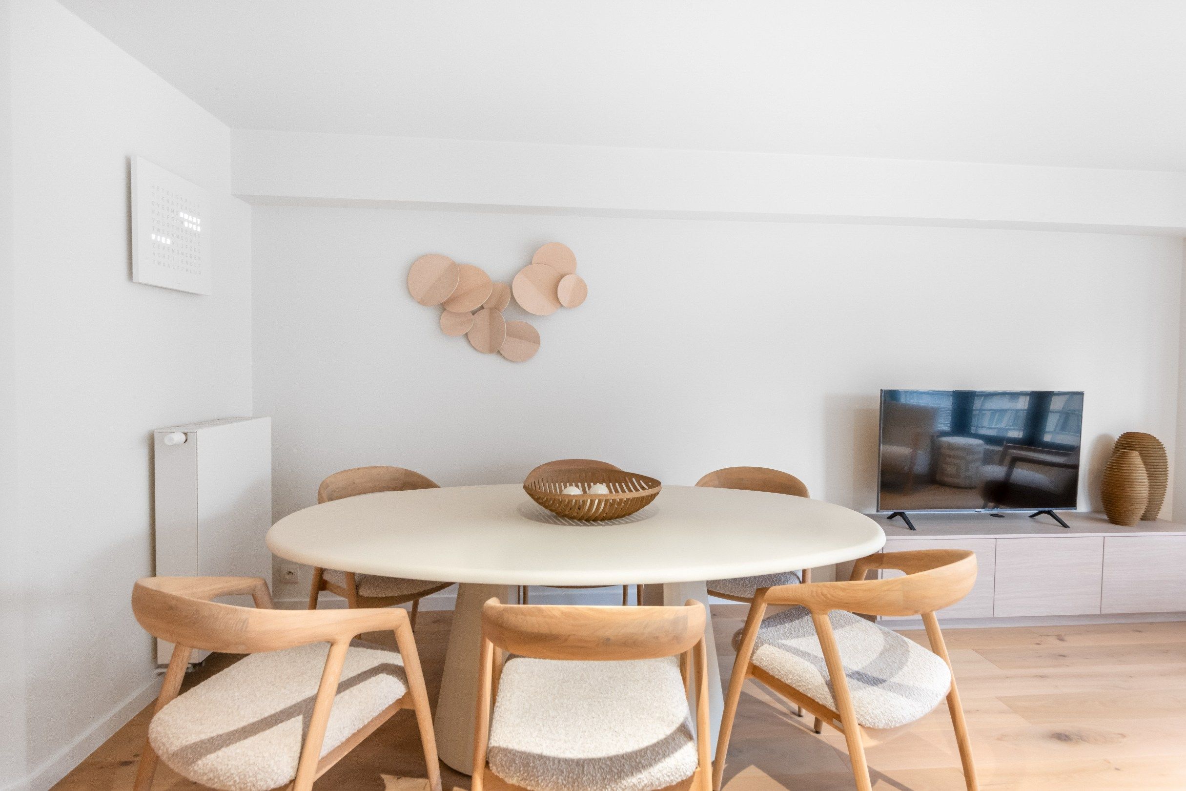 Instapklaar appartement met zuid-west oriëntatie gelegen in het centrum van Knokke. foto 5