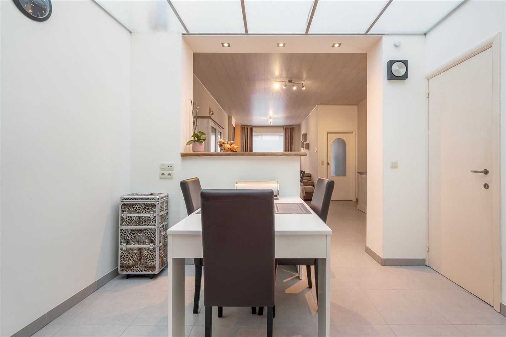 Huis met 2 garages foto 6