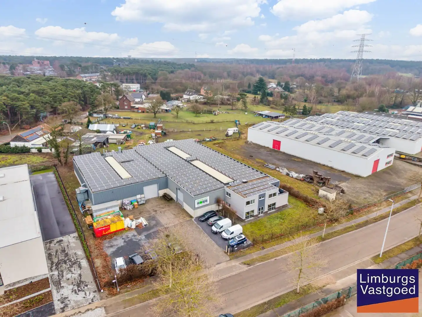 Industrieel gebouw,1.696m², met kantoren 120m² + appartement 120m², Genk-Zuid foto 35