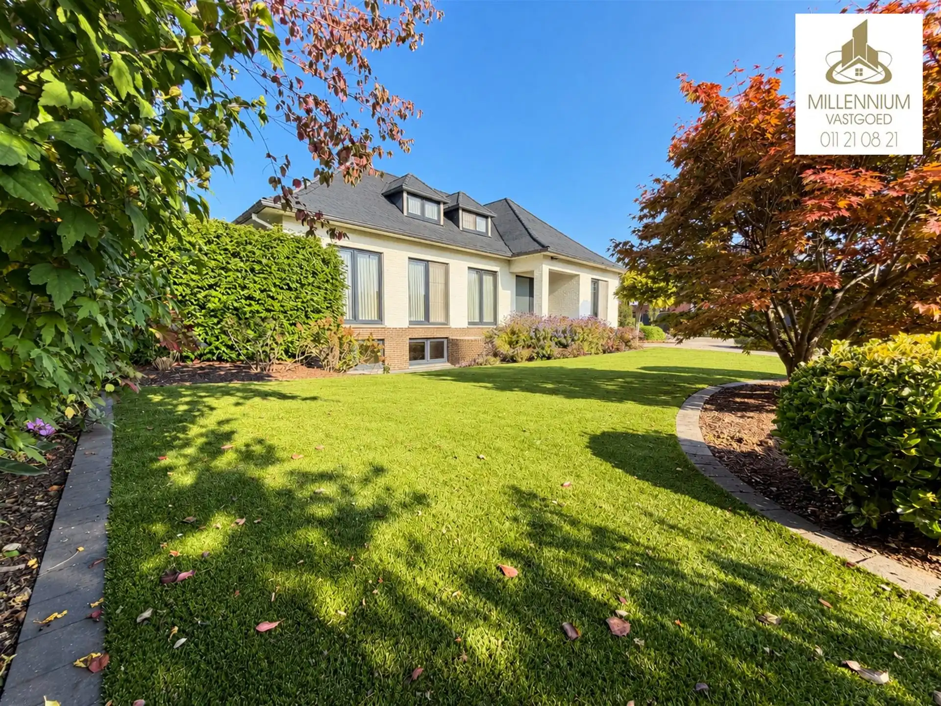 Royale villa met 4 slpk Diepenbeek foto 2