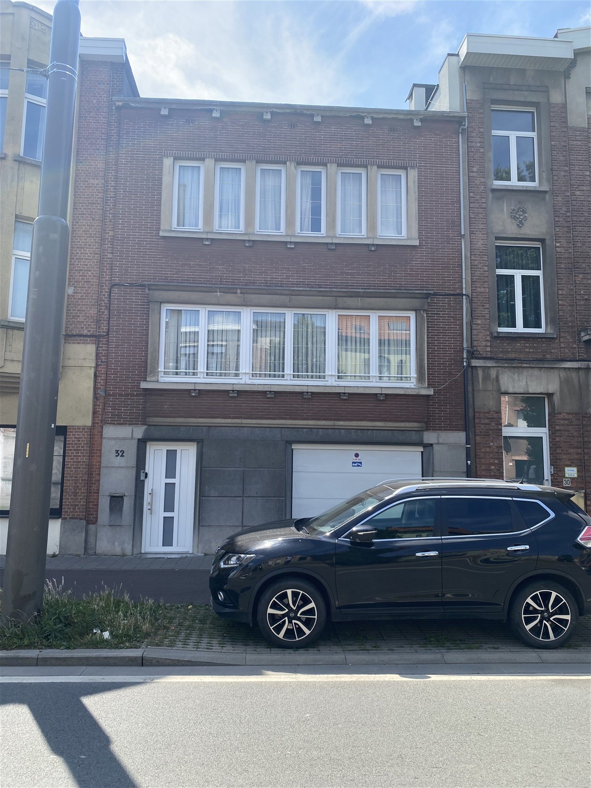 Ruime bel-étagewoning met 4 slaapkamers Betonconstructie foto 2