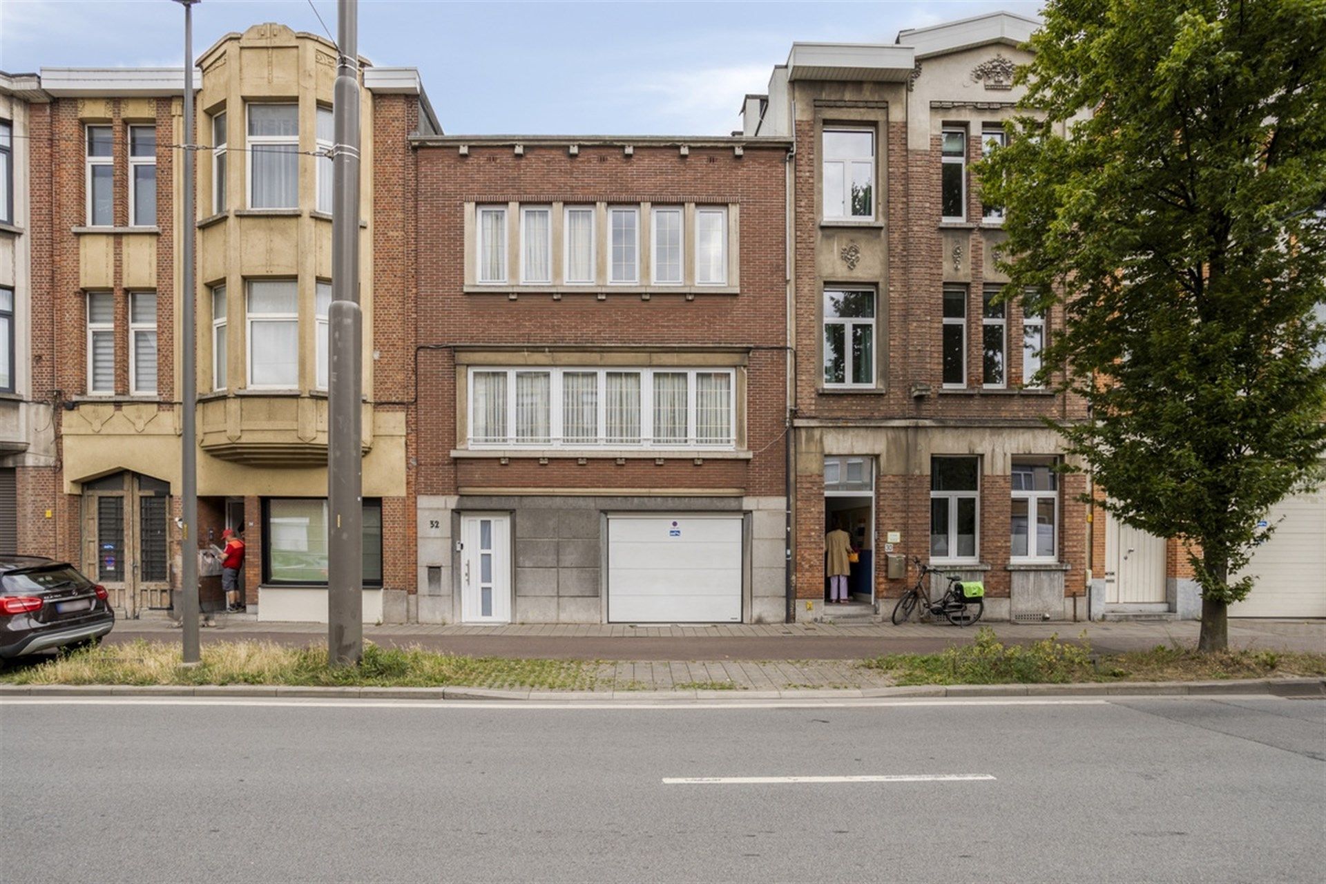 Ruime bel-étagewoning met 4 slaapkamers Betonconstructie foto 2