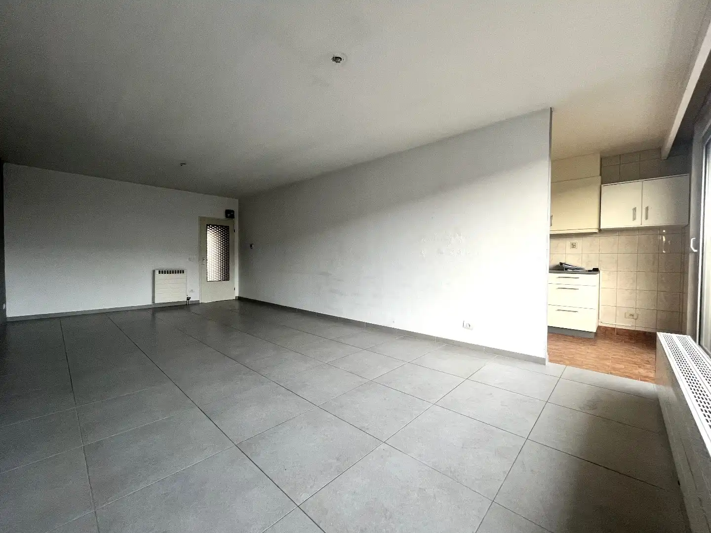 2-slpk appartement met terras en autostaanplaats te Borsbeek foto 4