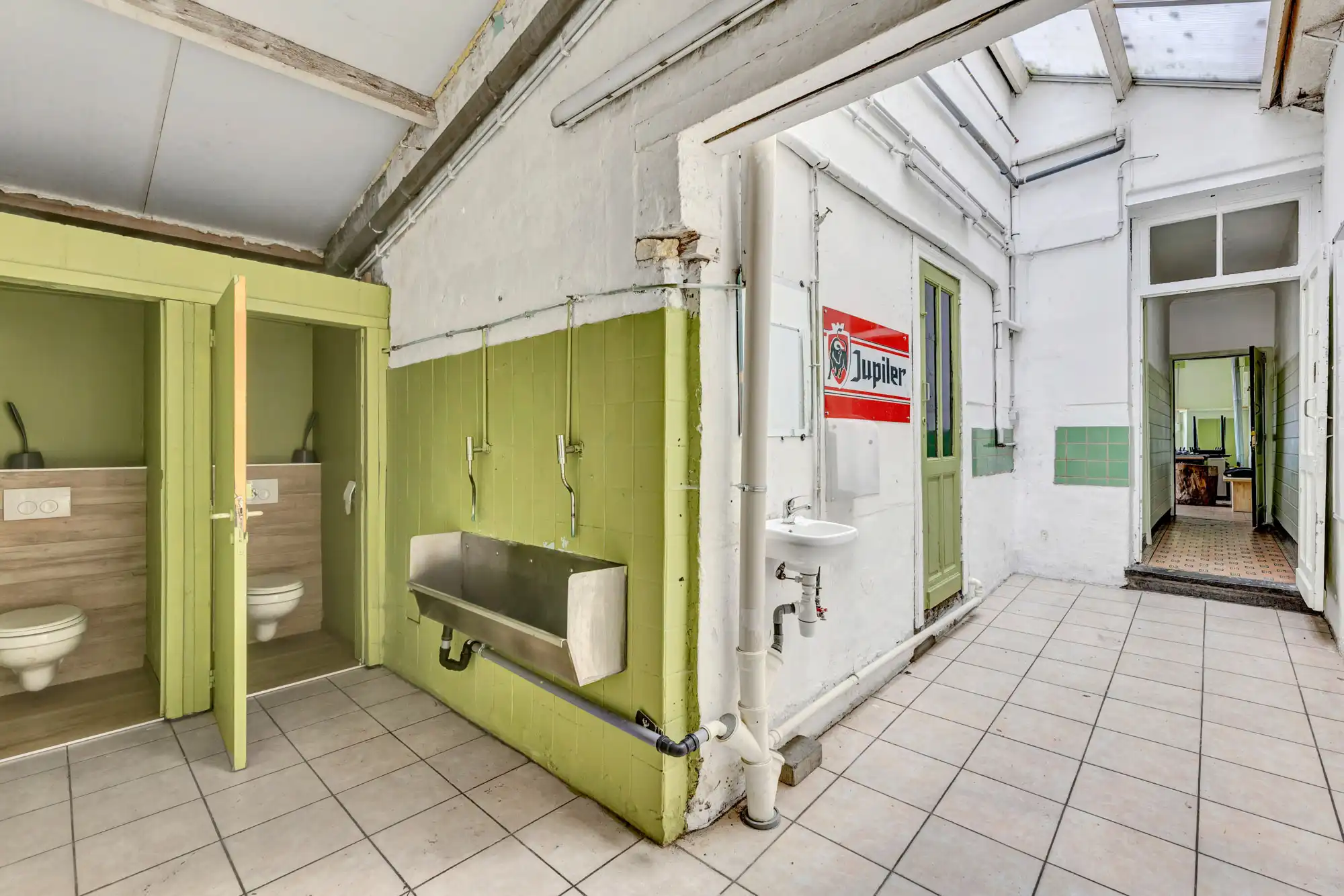 Te renoveren café/woning nabij station Denderleeuw foto 12