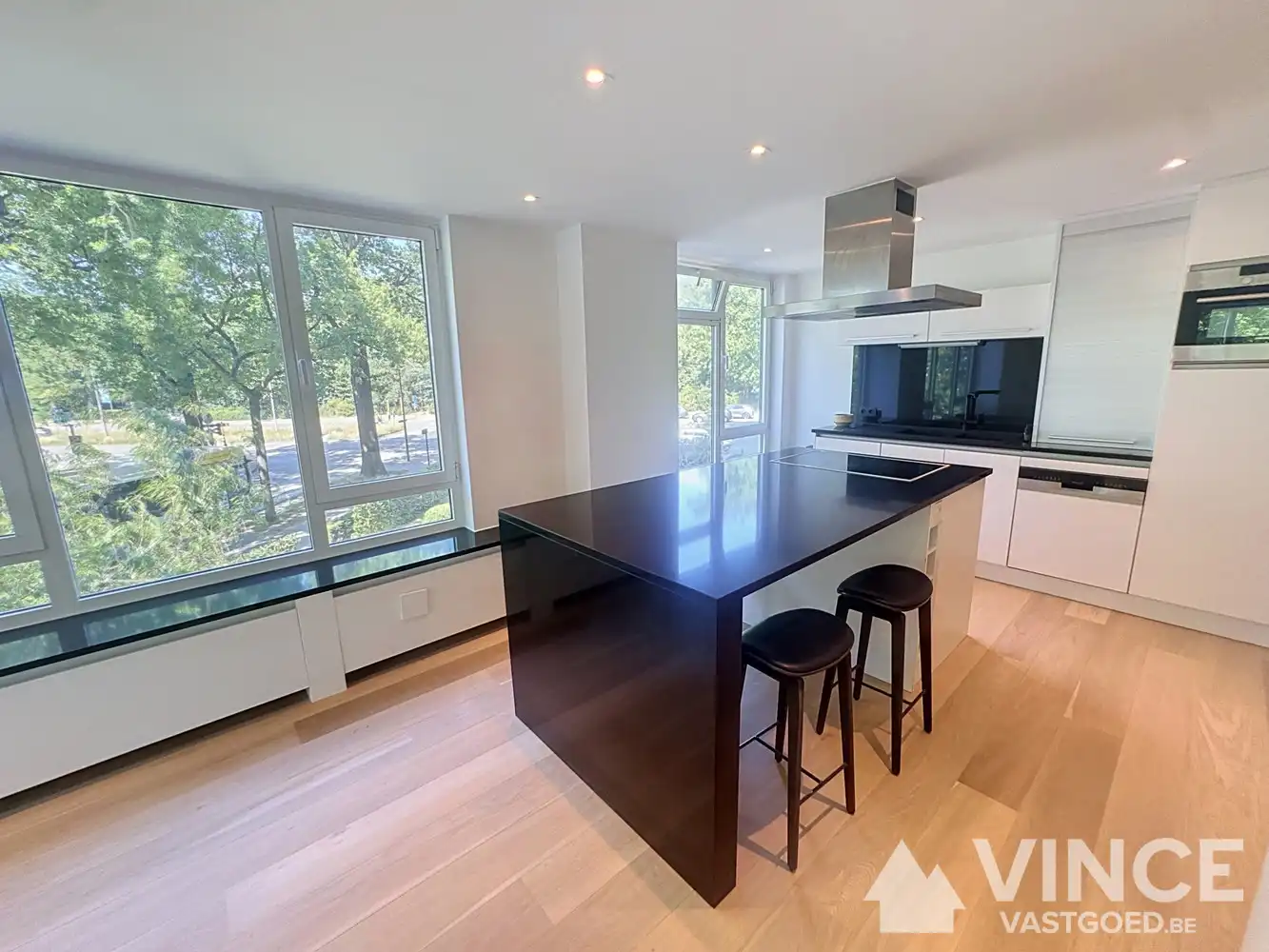 Prachtig instapklaar appartement met 2 grote slaapkamers foto 9