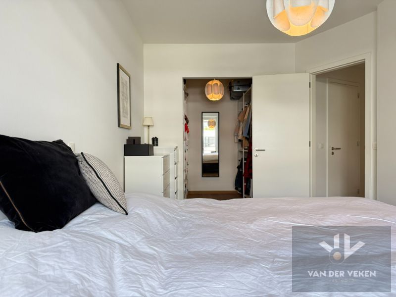 Prachtig 3 slaapkamer appartement op een toplocatie!! foto 14