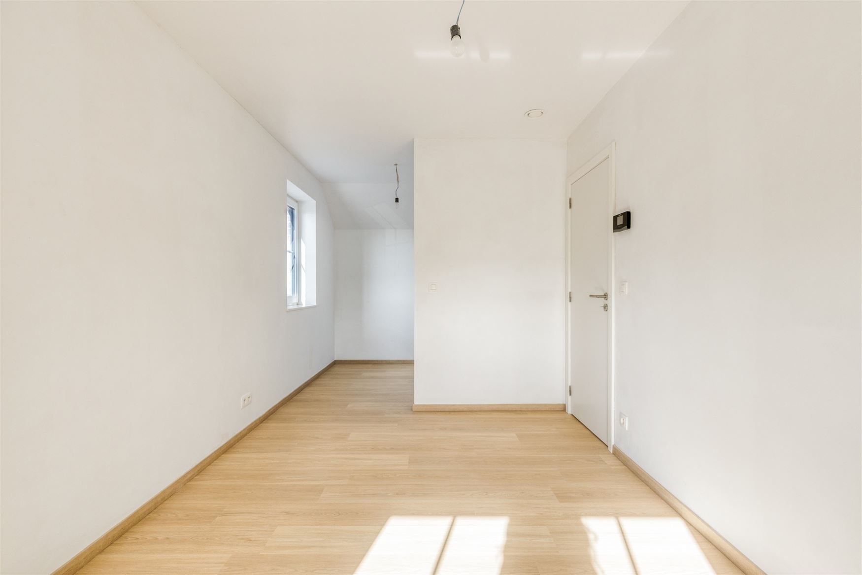 Nieuwbouwwoning op absolute topligging foto 19