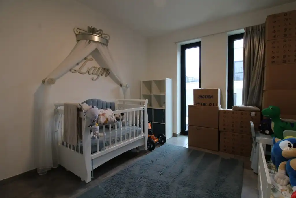 Prachtig appartement gelegen op de 1ste V met ondergrondse autostaanplaats en 2 fietsenstallingen.  foto 16