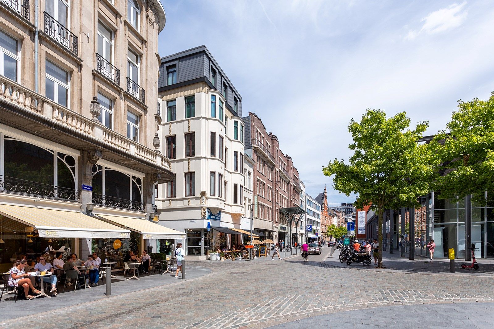 Ruim appartement aan het Theaterplein foto 23