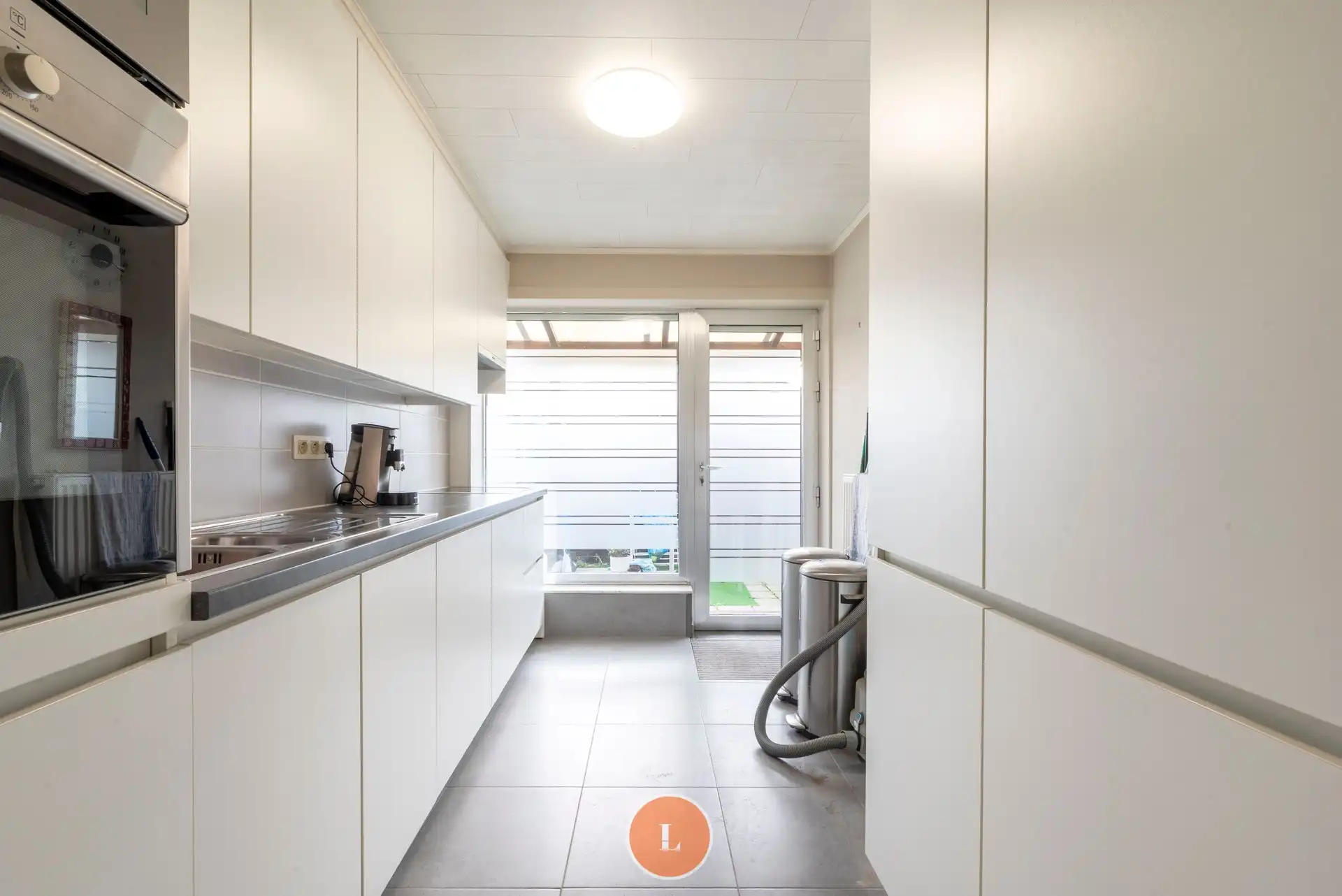 Instapklare stadswoning met 2 slaapkamers, ruime zolder en gezellige stadstuin foto 5