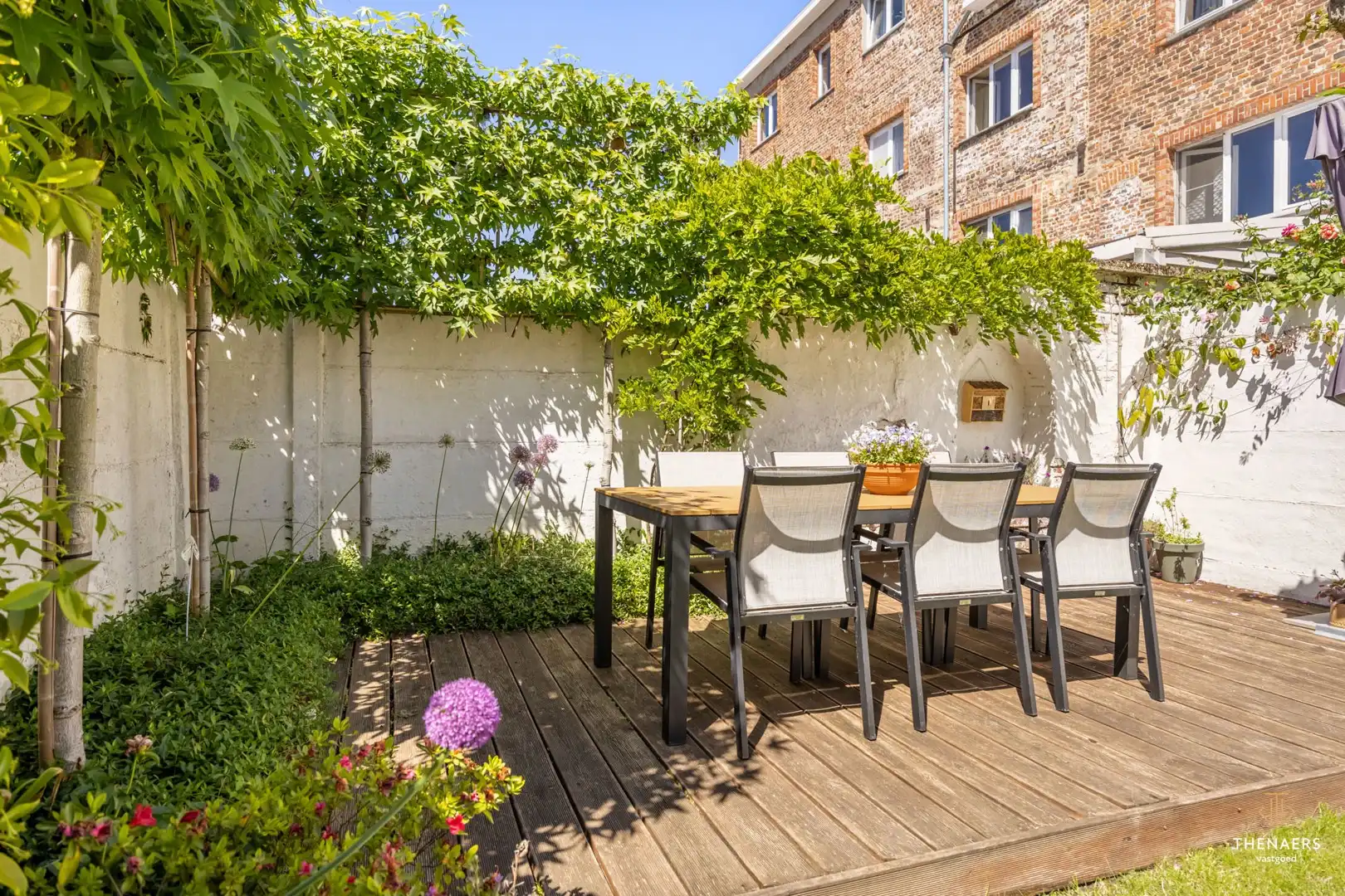 Gerenoveerde bel-etagewoning met garage, stadstuin en 235 m² woonruimte. foto 34