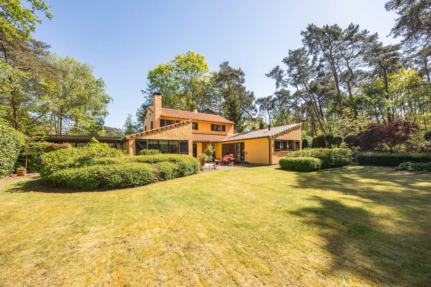 Prachtige open bebouwing met riante tuin op toplocatie foto 23