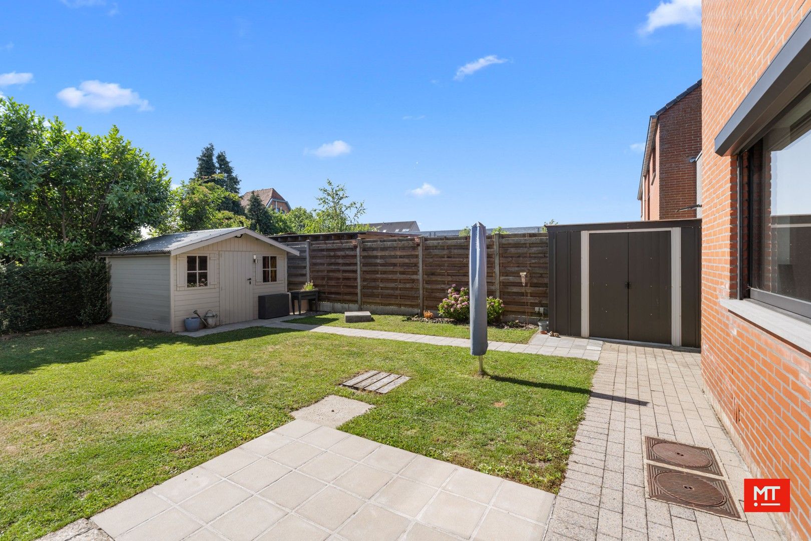 Instapklare woning met 3 slaapkamers, tuin en garage, gelegen in een rustige wijk in hartje Zonnebeke foto 17