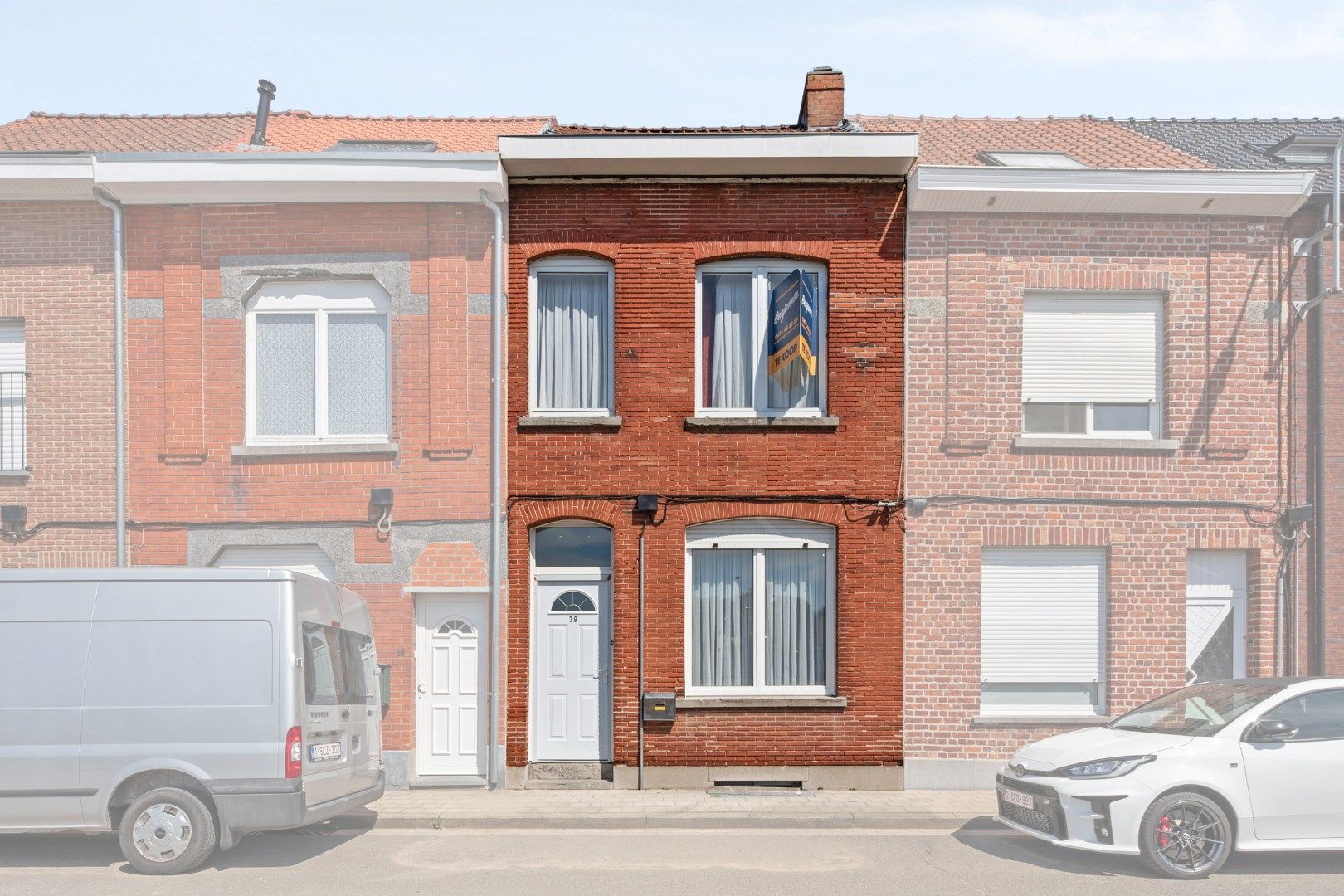 Instapklare/op te frissen woning aan de Leie foto 2