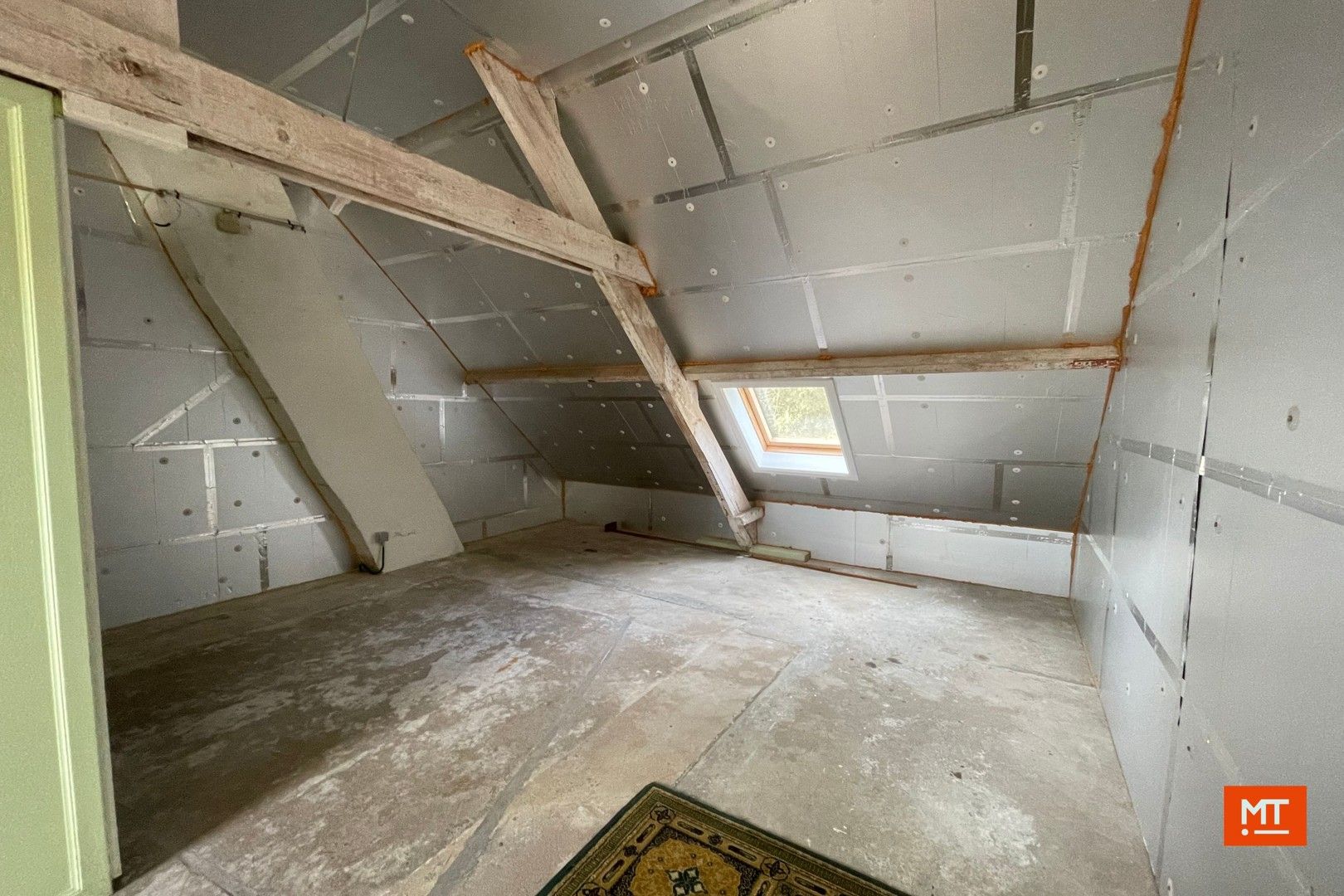 Woning te huur in Geluveld, 3 slaapkamers, garage, tuin en 2 tuinbergingen foto 13