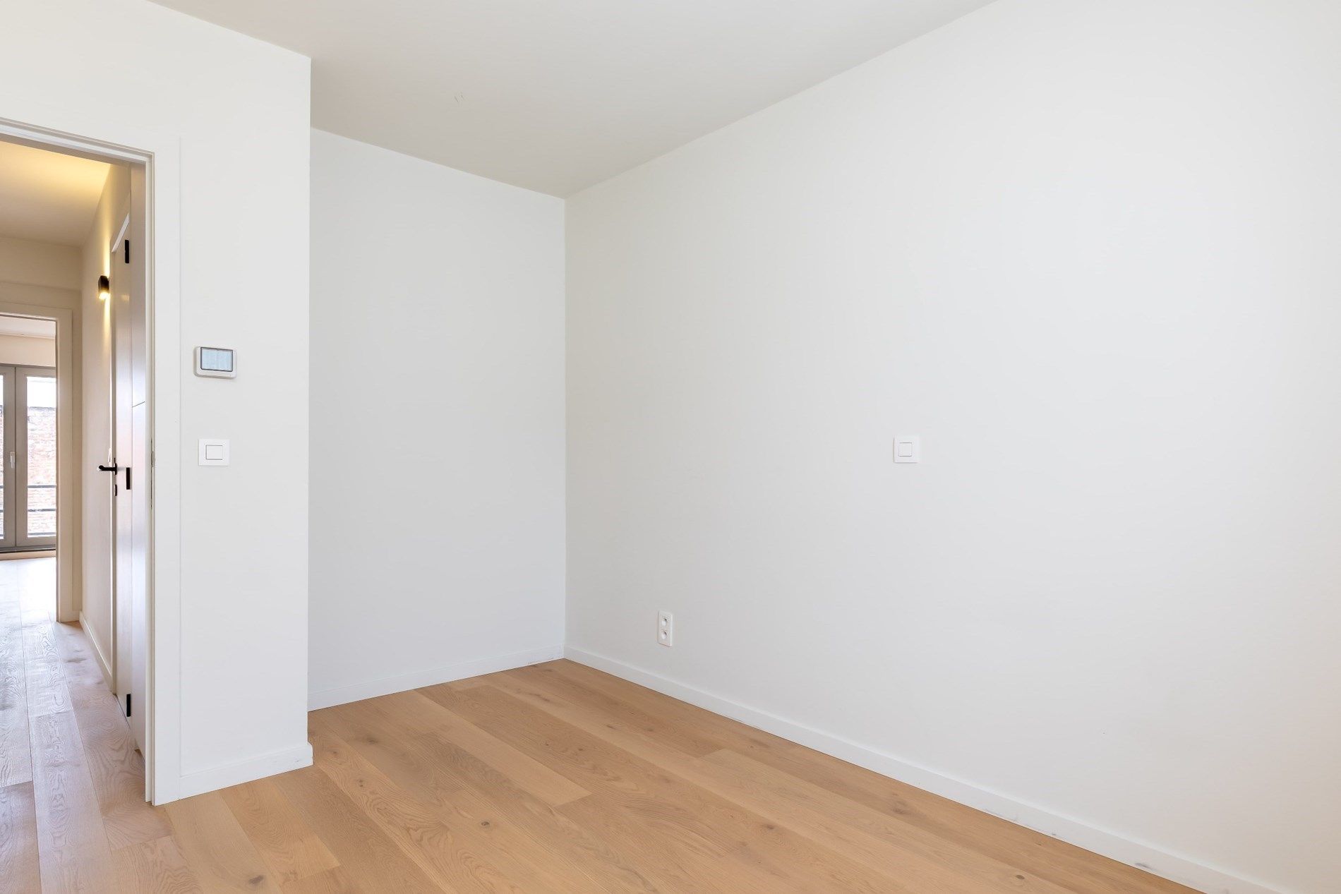 Instapklaar 1-slaapkamerappartement met terras foto 8