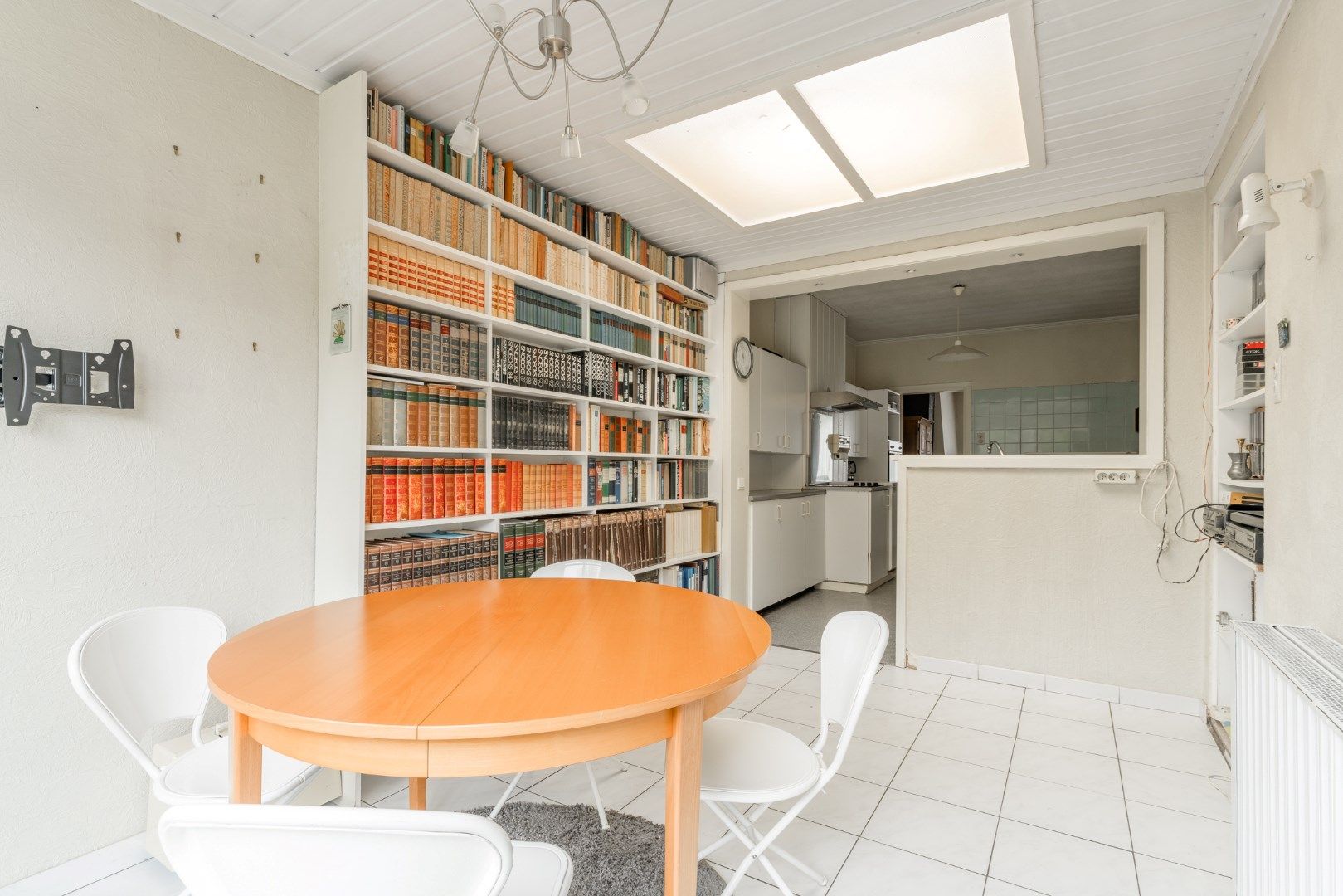 Deze woning met een ideale ligging in Neerpelt staat te koop!  foto 10