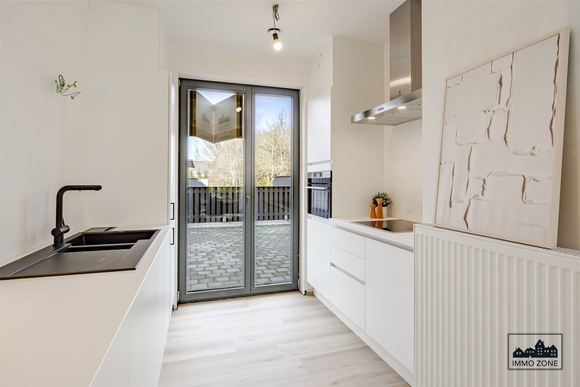 Unieke nieuwbouwwoning onder registratierechten! foto 2