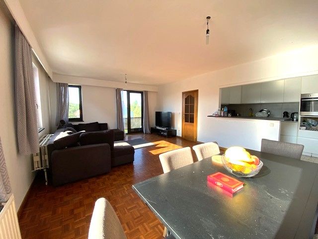 Gerenoveerd 3 slpk app centrum Geel parking en kelder inclusief! foto 3