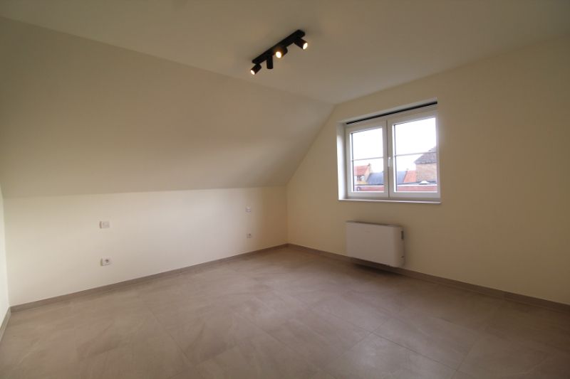 Nieuwbouwwoning te huur in Zonnebeke foto 8