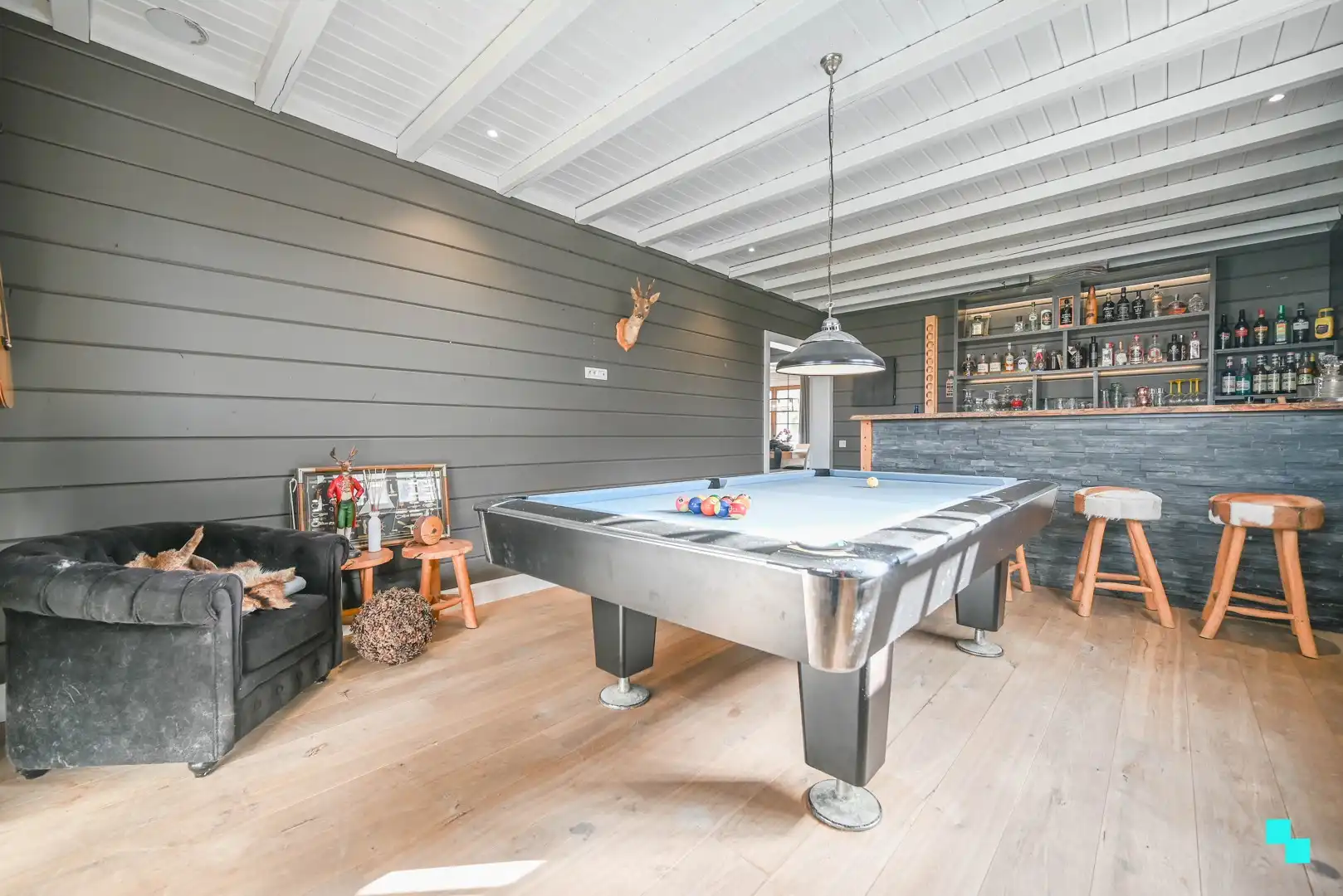 Kwalitatieve villa met zwembad foto 5