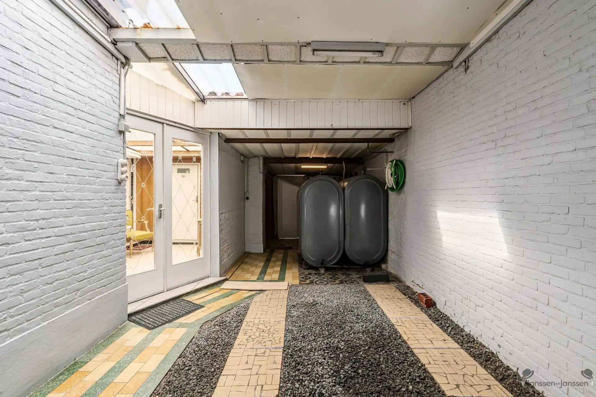Te renoveren woning met 3 slaapkamers te Beerzel foto 14