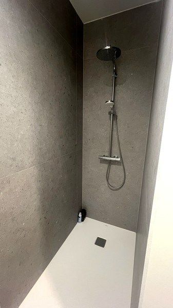 Recent magazijn te huur langs E40 in Erembodegem foto 12