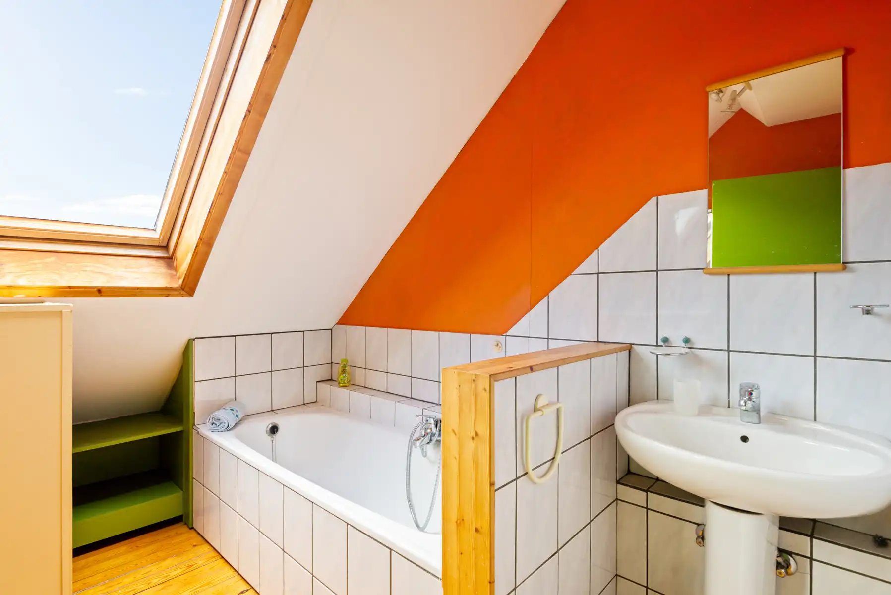 Ruime HOB met prachtige, volgroeide tuin  foto 24